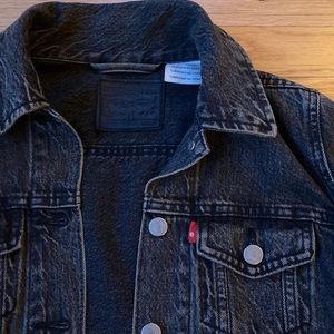 Levi’s Ash Black Denim Jacket
